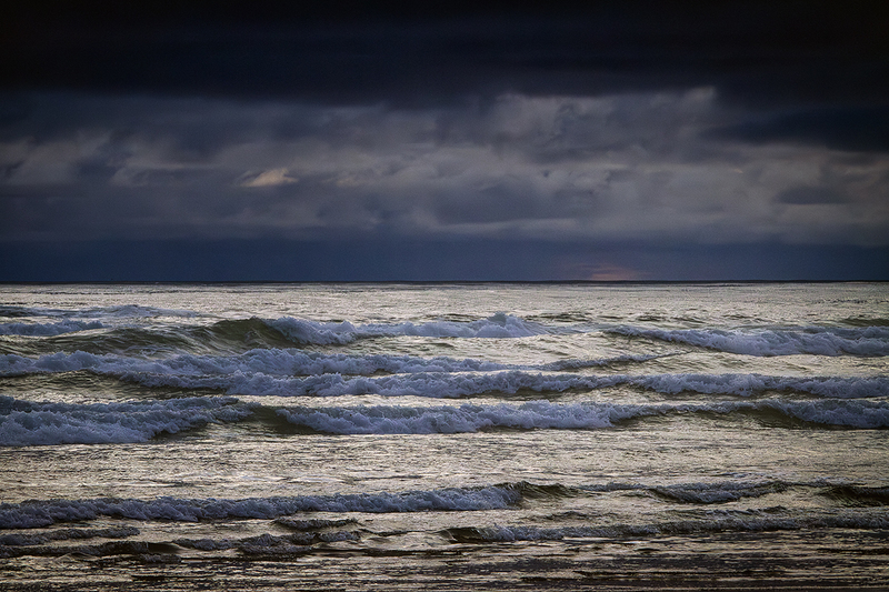 25ORCannonBeachWaves_6114.jpg