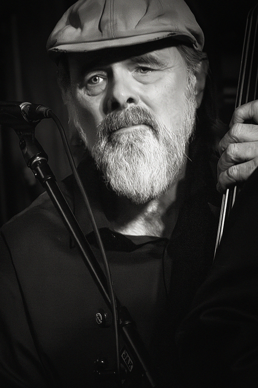 25OffCabotDuke-MartyBallou_9708g.jpg :: MARTY BALLOU with Duke Robillard at Off Cabot in Beverly, Massachusetts on December 27, 2025