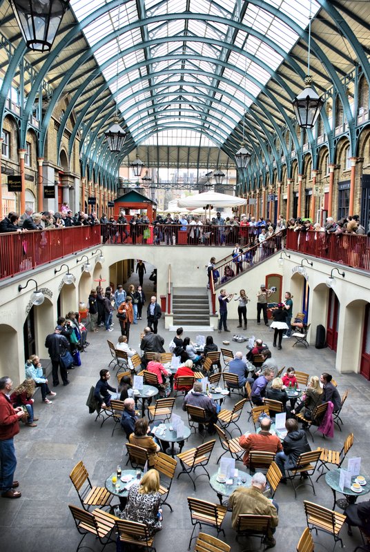 Covent Garden.jpg :: The market going crowd at Covent Garden.  
