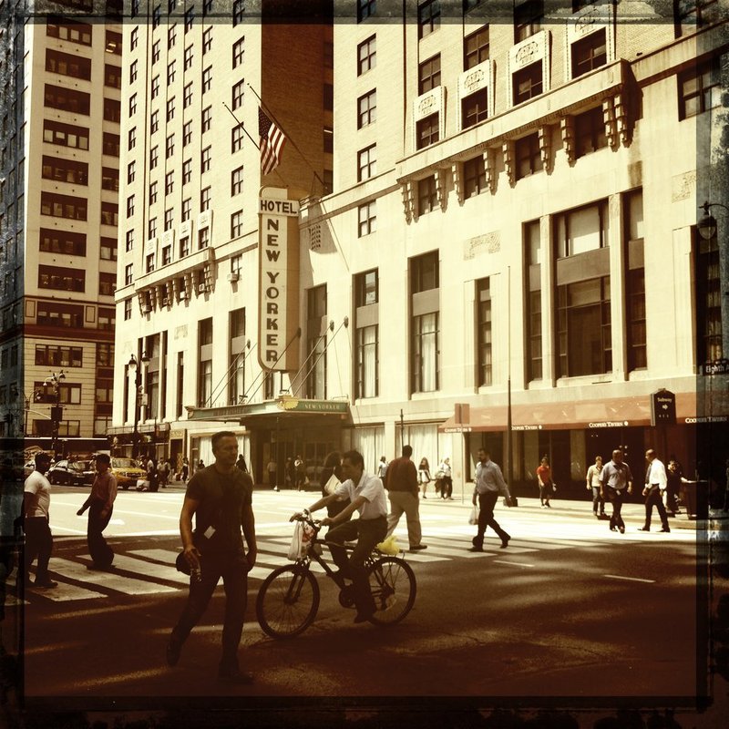 HotelNewYorker.jpg :: Lens: Kaimal Mark II
Film: Cano Cafenol

©2012 LKG Photograph