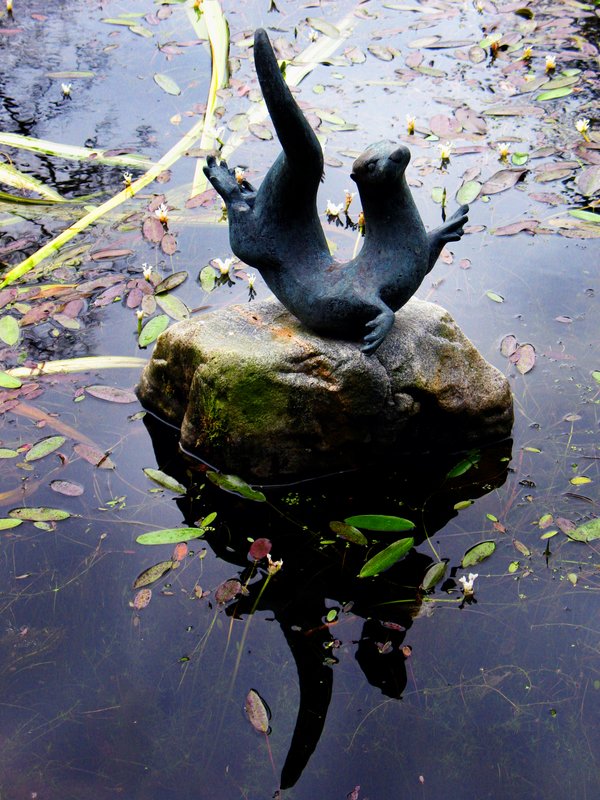 Otter Sculpture.jpg :: Otter Sculpture at Armadale Castle