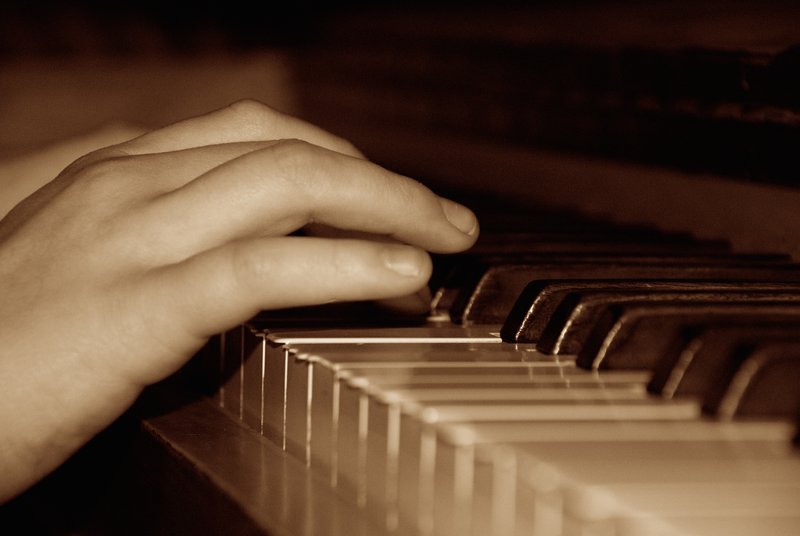 Piano Player.jpg :: Stock images are available for download at $3.00 each (plus .50 PayPal fee) and are transferred at full resolution and are Royalty and Copyright free and can be used in commercial work.
