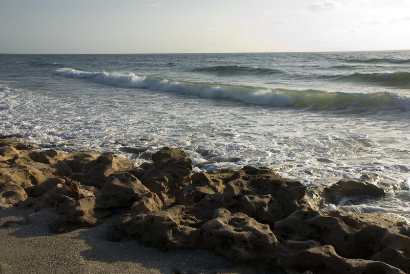 Rocky Beach 2.jpg :: ©2010 LKG Photography