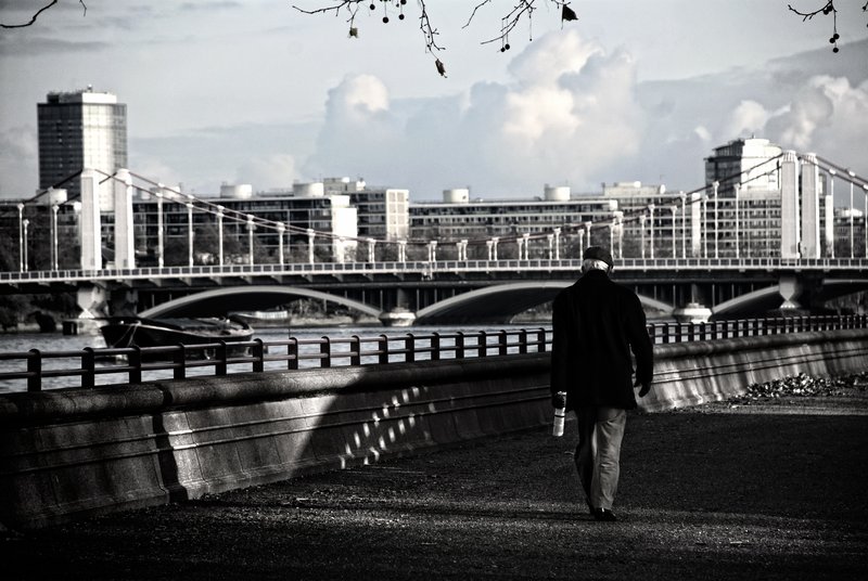 Stroll Through Battersea.jpg :: ©2010 LKG Photography