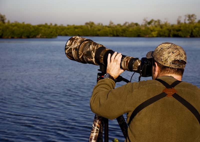 Wildlife Photographer.jpg :: Man photographing wildlife
