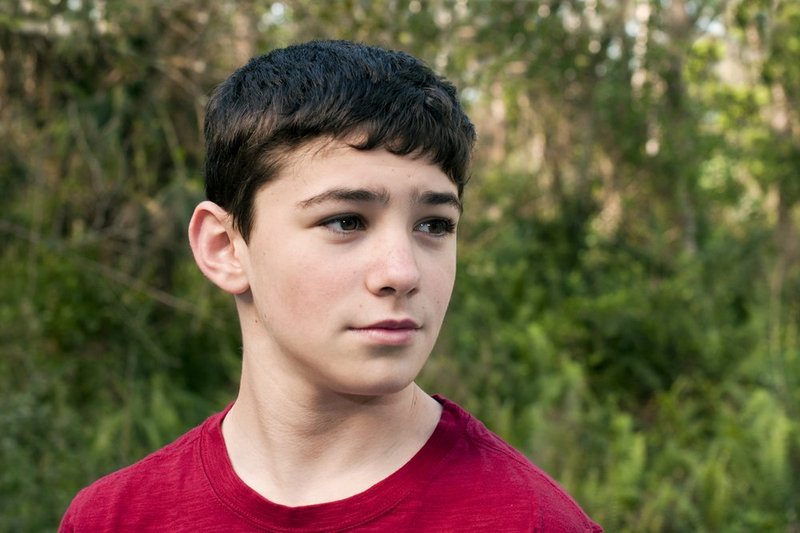 Wistful Teen.jpg :: ©2013 LKG Photography