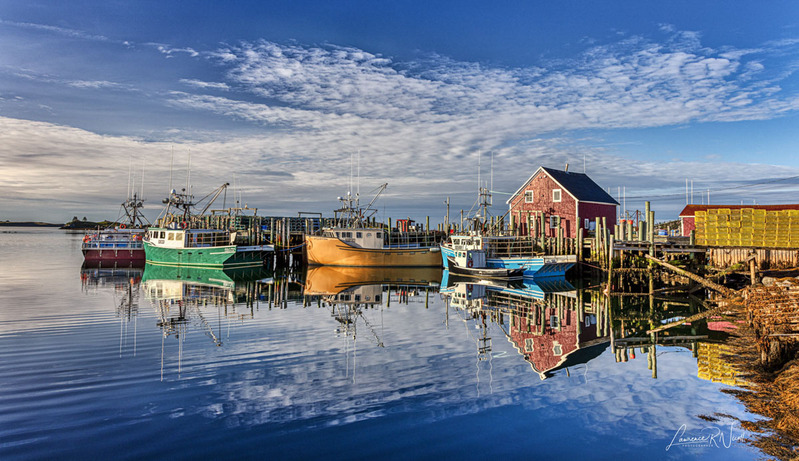 _LRN2464 -The Harbour Awakens .jpg