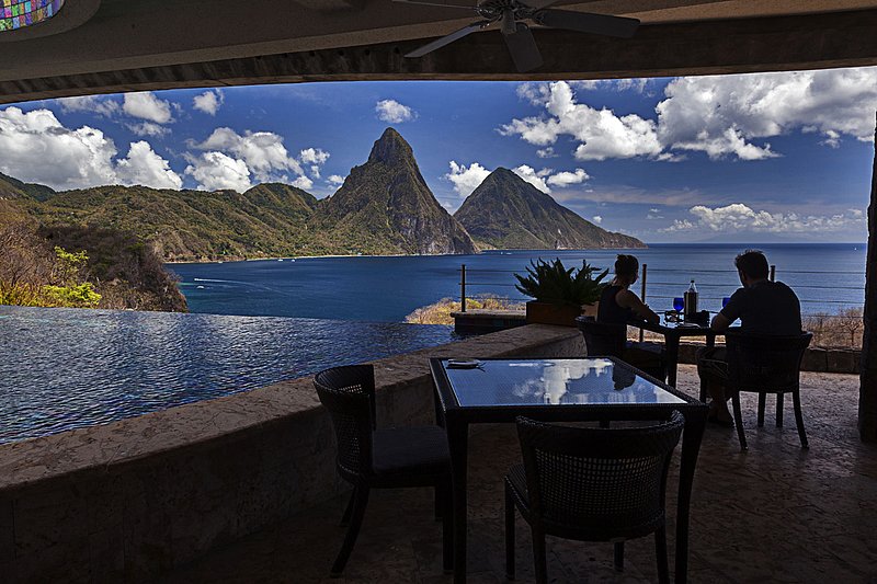 _MG_5352 -Dinner at Jade Mtn Club.jpg :: The romantic dinner setting