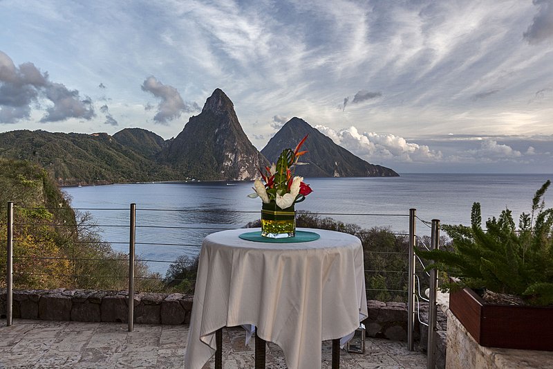 _MG_5575 -The Pitons seen from EVERY room.jpg :: The two Pitons could be seen from every Santuary
