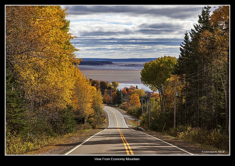 3536 -View frm Economy Mtn.jpg :: The view of the Bay of Fundy from Economy Mountain, Nova Scotia