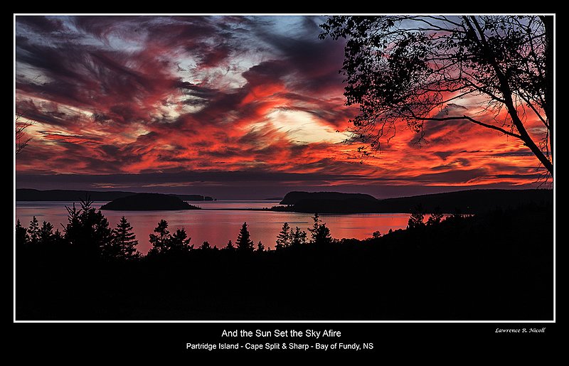_MG_1960 -Fire in the Sky.jpg :: Fire in the sky in the Bay of Fundy, NS