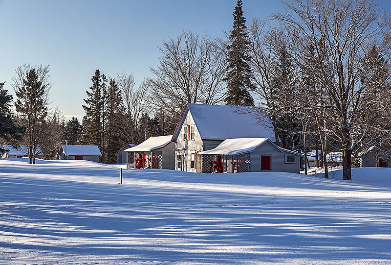 _MG_4193 -Cottage in the Snow.jpg :: Cottages await spring in Parrsboro - NS