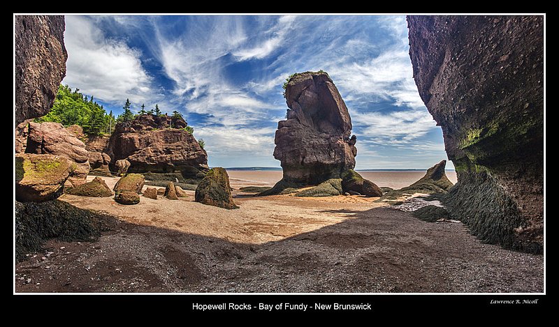 _MG_7494-7584 -Hopewell Rocks -NB.jpg :: Hopewell Rocks -Flowerpots in the Bay of Fundy