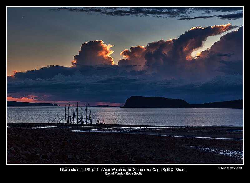 _MG_8791 -Watching the storm in the Bay of Fundy.jpg :: Cape Split & Sharpe in the Bay of Fundy