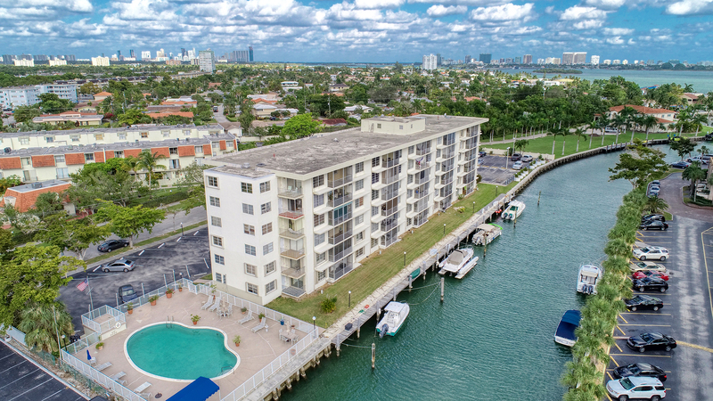 Biscayne Park(1).jpg :: DCIM\100MEDIA\DJI_0101.JPG