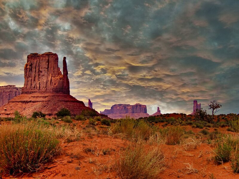 Forever Strong.jpg :: Monument Valley, Utah, the Mittens