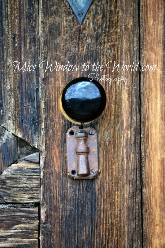 Doorknob 3.jpg