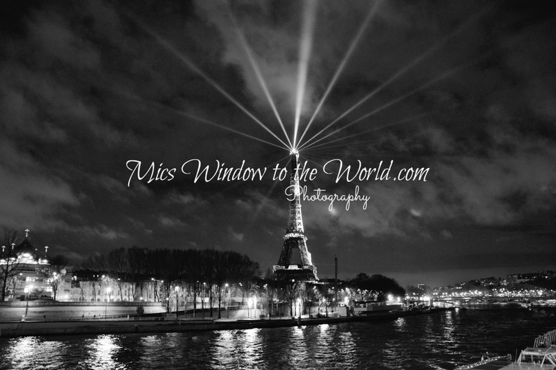 Eiffel Tower 6BW(1).jpg