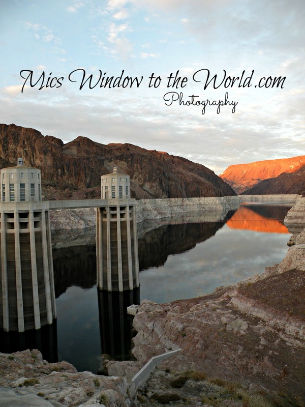 Lake Mead at Hoover Dam 3(2).jpg