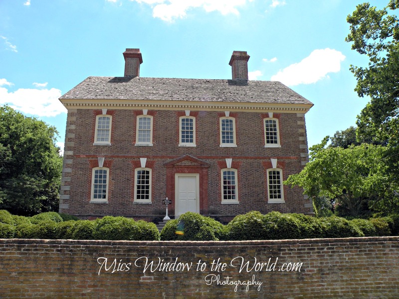 Nelson House 1730 Virginia.jpg