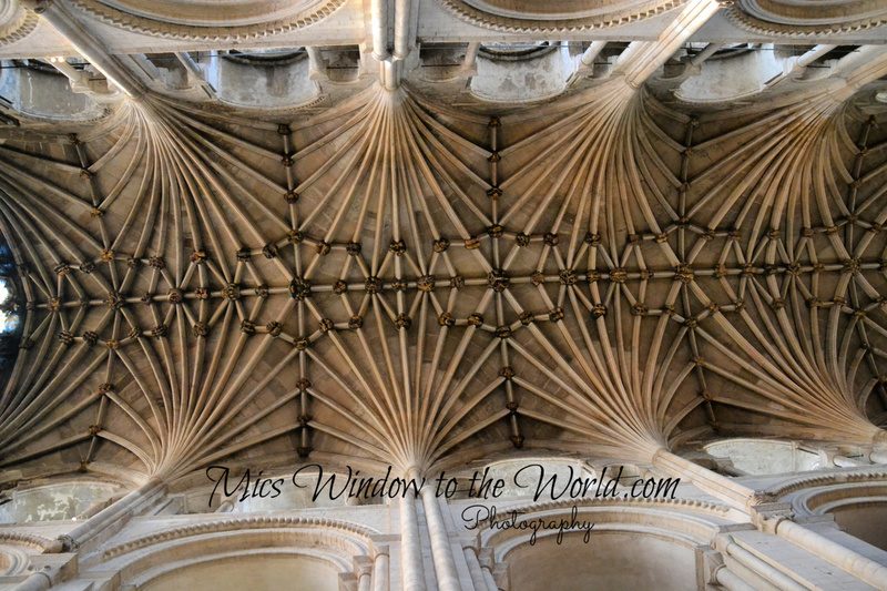 Norwich Cathedral 181096(1).jpg