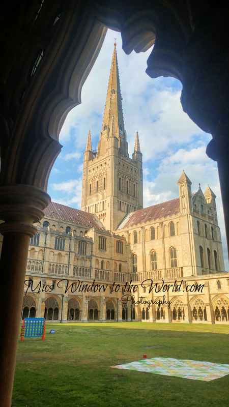 Norwich Cathedral 221096(1).jpg