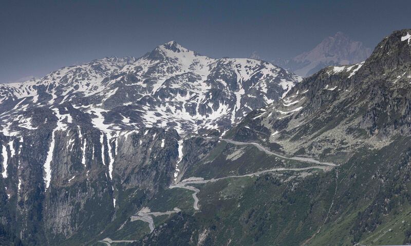 GQ7A1907 copy (1).jpg :: Grimsell Pass climbs in another direction near the Furka Pass.