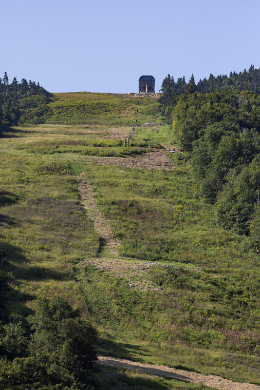 GQ7A3789 copy(1).jpg :: 8/12 Tomorrow the lift towers will be installed.