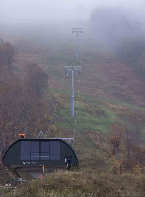 GQ7A6512 copy.jpg :: 10/14 Waiting for the chairs to be built and loaded