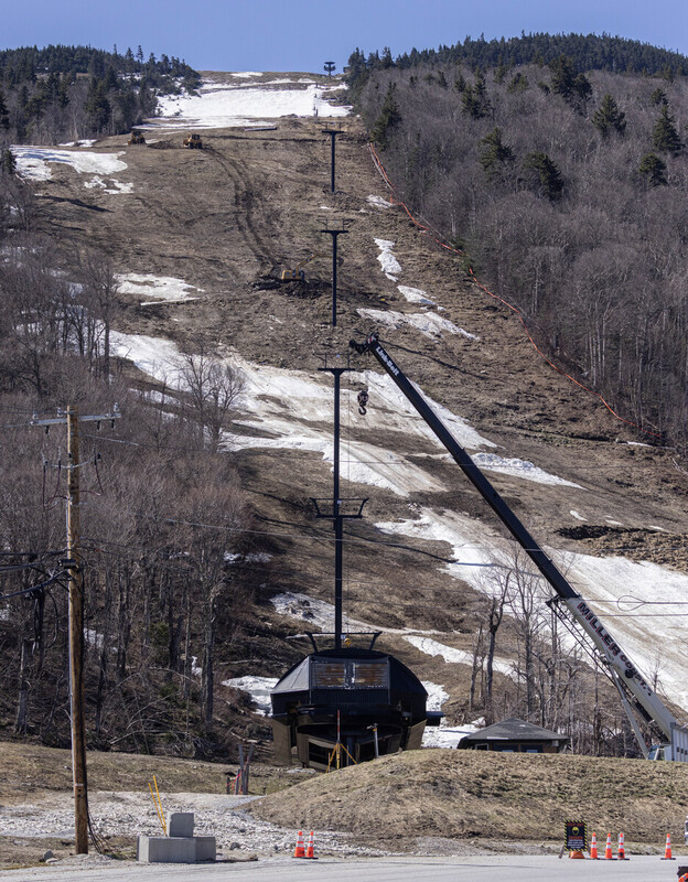 GQ7A6898 copy.jpg :: 4/28 Lifting the guts (motor drive, etc.) out of the motor room, parts to be saved. 