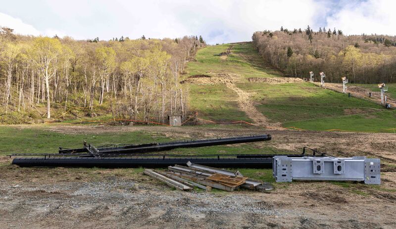 GQ7A7528 copy.jpg :: 5/15 Parts old and new