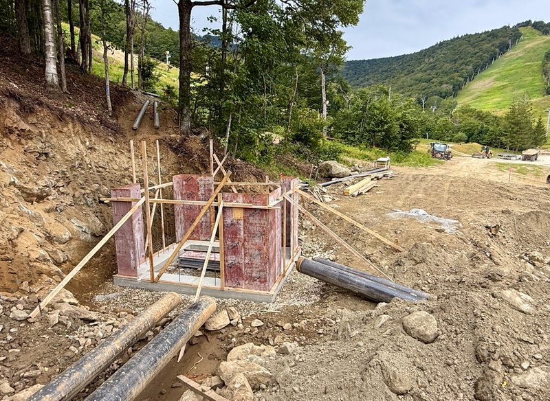 IMG_3642.jpg :: 8/24 Lots of work on new snow making pipes at the bottom of Superstar