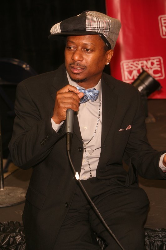 Essence 1024.jpg