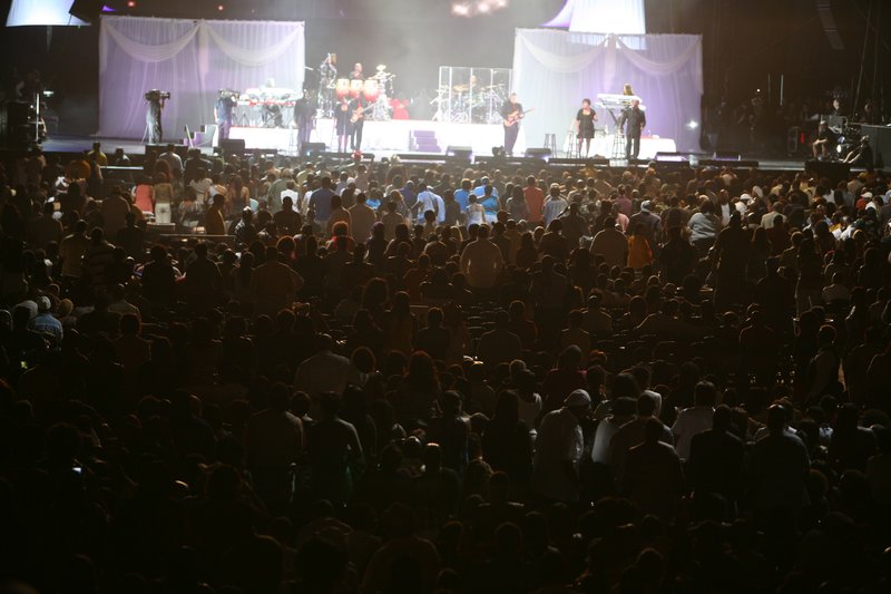 Essence 903.jpg