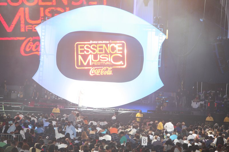 Essence 905.jpg