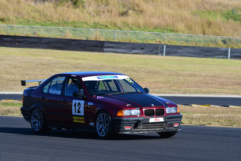 500_0127(1).jpg :: 12  eurobahn auto parts            Adam Wiedemann           BMW E36     