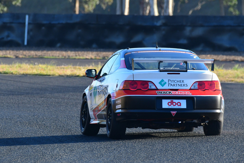 500_0694(1).jpg ::  7  Charben Racing                 Charlie Viola            Honda Integra    