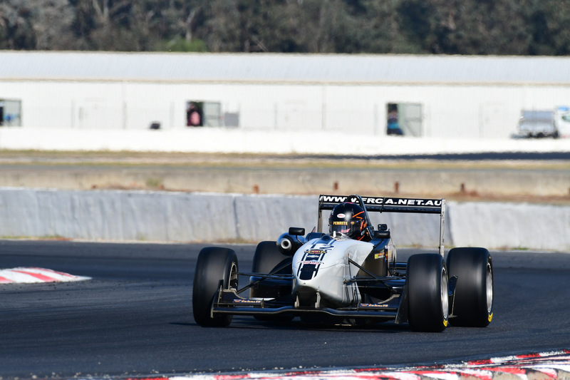 500_7496(1).jpg :: 12  Rodney Baker (NSW)       Penrite Oils / Baker Motorspor Dallara  F399 1999 