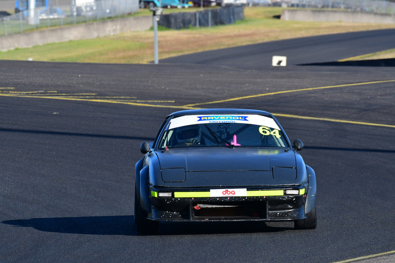 500_9217(1).jpg :: 64  Mikrace                        Michael Hazelton         Mazda rx7  