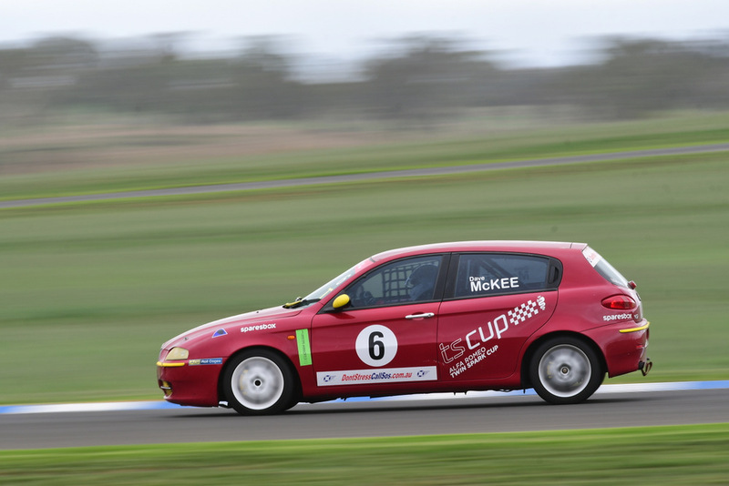 Alfa Feb 2026-017.jpg ::  6  David McKee (NSW)        SOS - Services On Site / Clay  Alfa Romeo 147