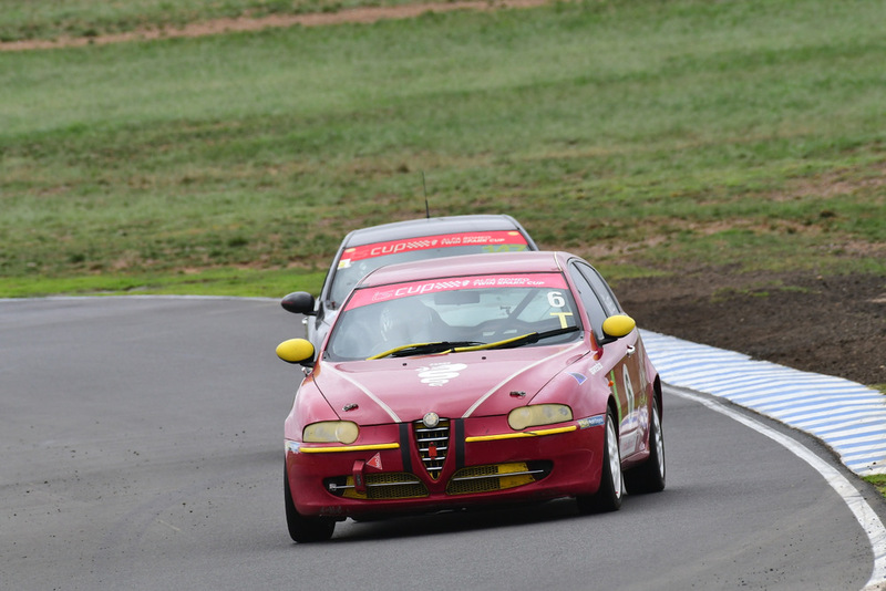Alfa Feb 2026-042.jpg ::  6  David McKee (NSW)        SOS - Services On Site / Clay  Alfa Romeo 147