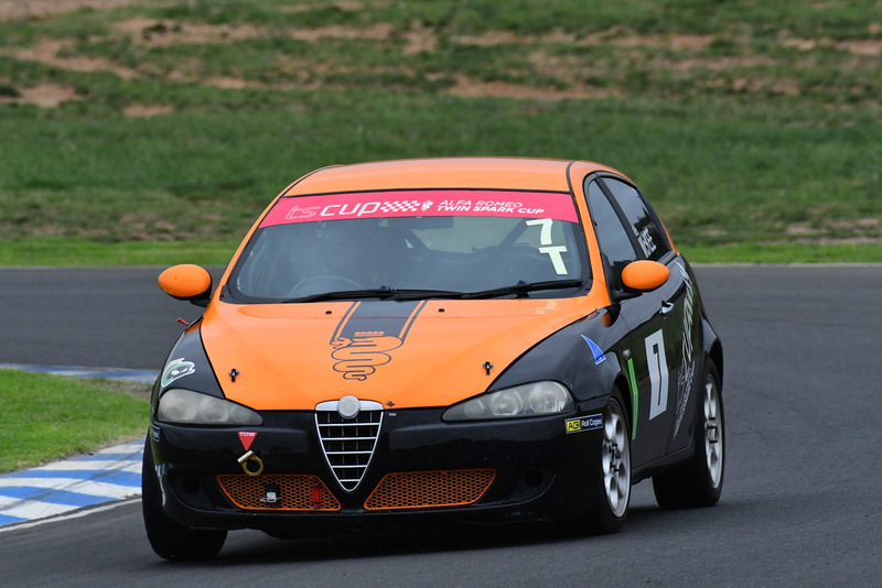 Alfa Feb 2026-082.jpg ::  7  Rob McKee (NSW)          Clay Business Solutions / SOS  Alfa Romeo 147 Twin 