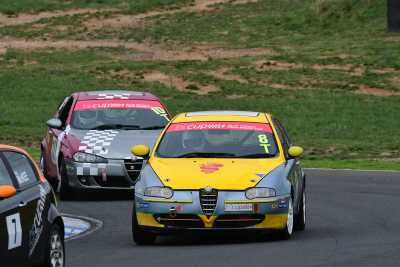 Alfa Feb 2026-219.jpg ::  8  Richard McKee (NSW)      SOS - Services On Site / Clay  Alfa Romeo 147 Twin