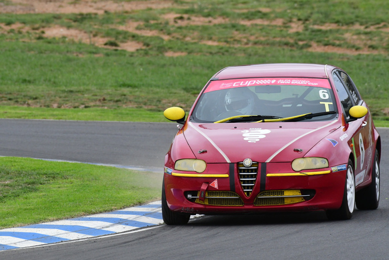 Alfa Feb 2026-282.jpg ::  6  David McKee (NSW)        SOS - Services On Site / Clay  Alfa Romeo 147