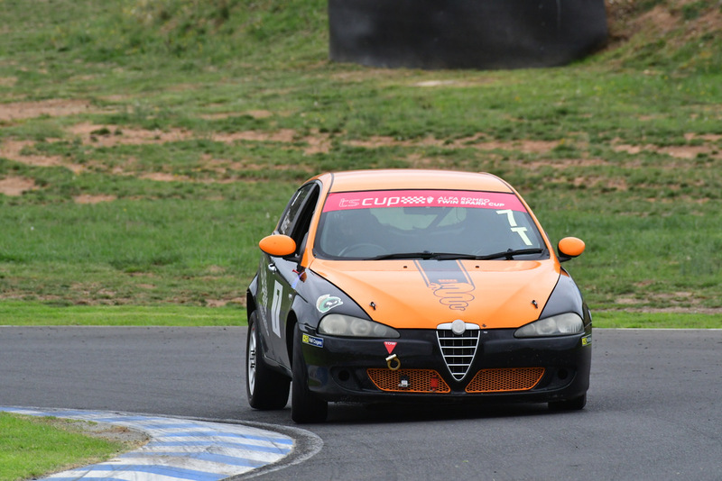 Alfa Feb 2026-283.jpg ::  7  Rob McKee (NSW)          Clay Business Solutions / SOS  Alfa Romeo 147 Twin 