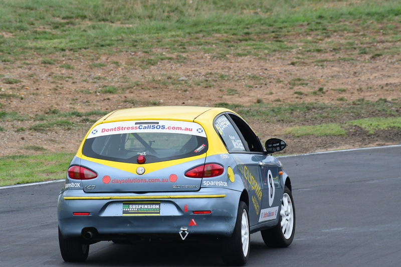 Alfa Feb 2026-306.jpg ::  8  Richard McKee (NSW)      SOS - Services On Site / Clay  Alfa Romeo 147 Twin