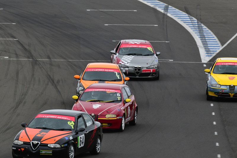 Alfa Feb 2026-339.jpg ::  6  David McKee (NSW)        SOS - Services On Site / Clay  Alfa Romeo 147