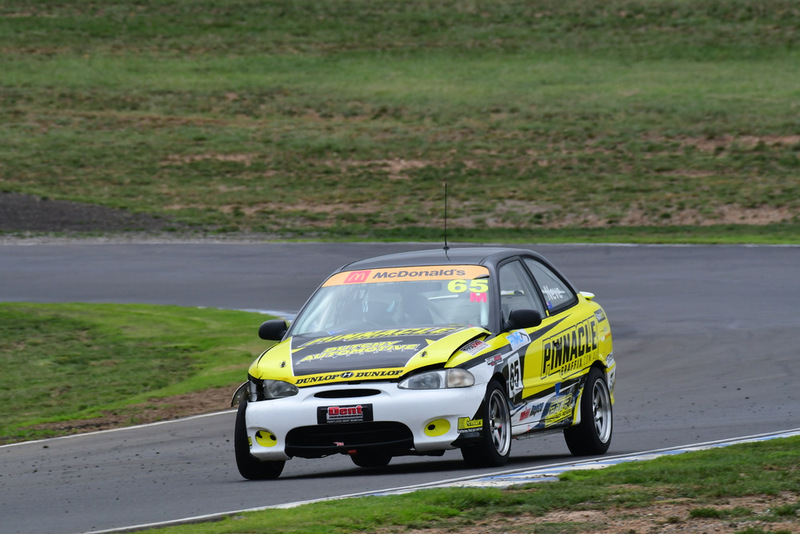 Excel  Feb 2026-132.jpg :: 65  Jeff Neve (NSW)          Pinnacle Graffix / Century Bat Hyundai Excel   