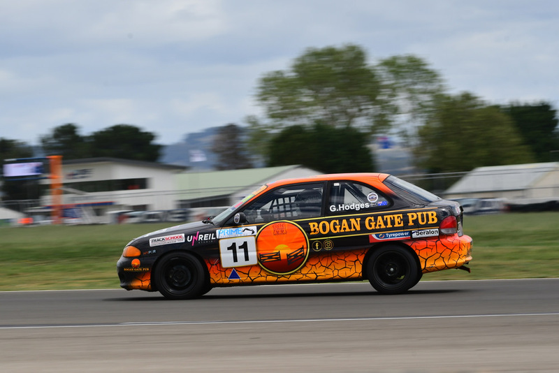 Excel  Feb 2026-213.jpg :: 11  Gary Hodges (NSW)        Bogan Gate Pub / Unreil Studio Hyundai Excel