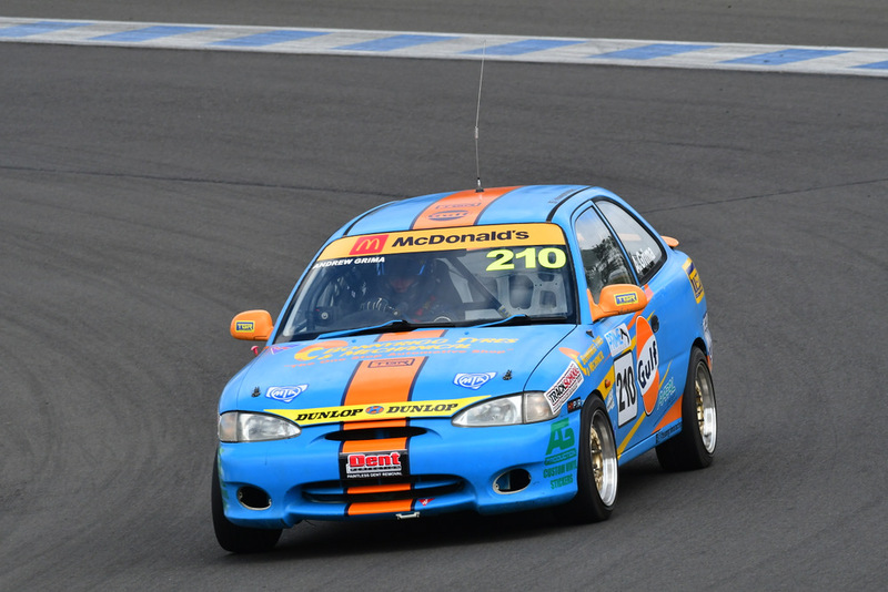 Excel  Feb 2026-311.jpg ::  210  Andrew Grima (NSW)       Team Grima Racing / Bonnyrigg  Hyundai Excel   